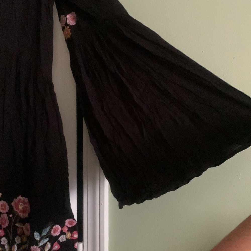 Black Free People embroidered flowy dress - Picture 3 of 7